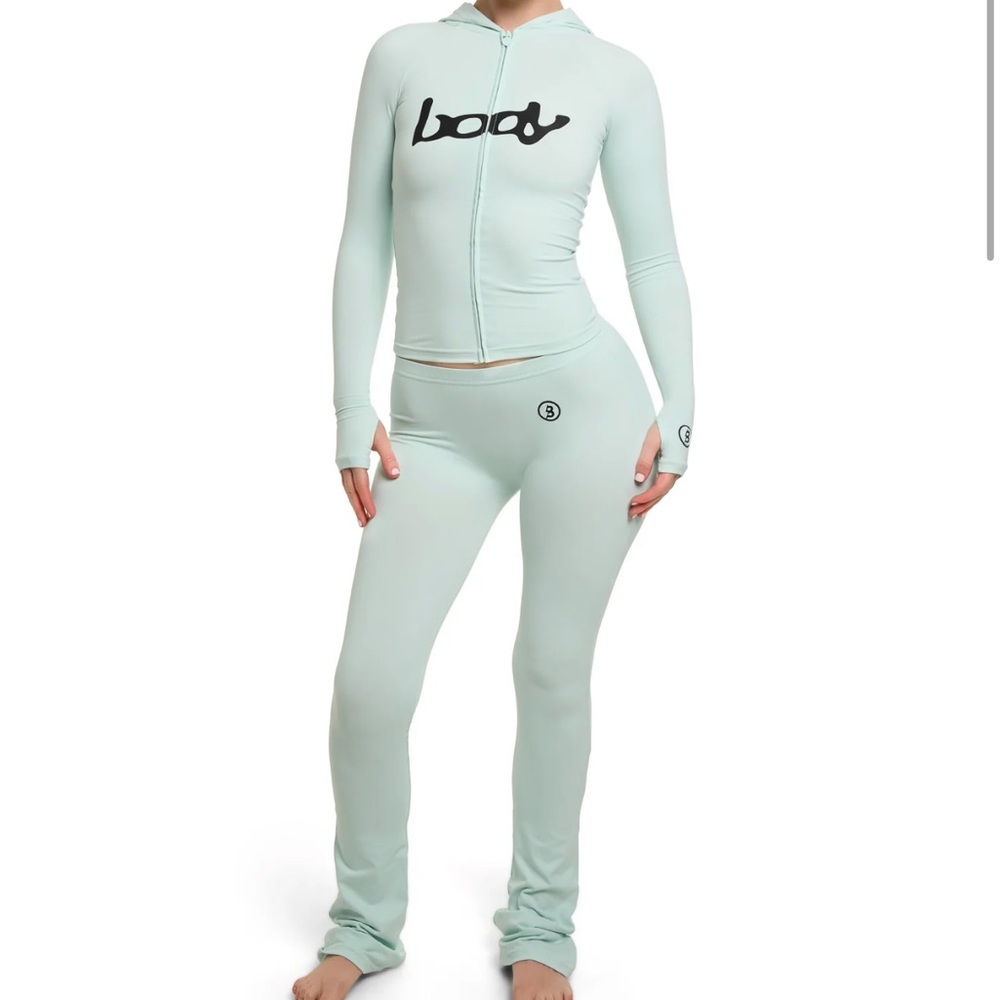 Body by Raven Tracy matching set